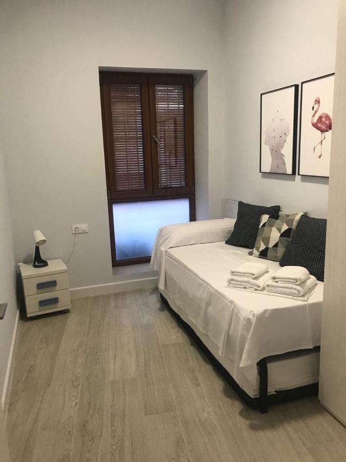 Apartamentos La Encarnacion III Los Alcázares Exteriör bild