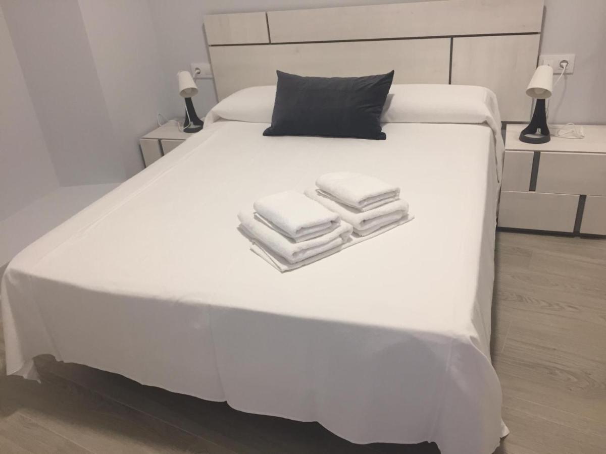 Apartamentos La Encarnacion III Los Alcázares Exteriör bild